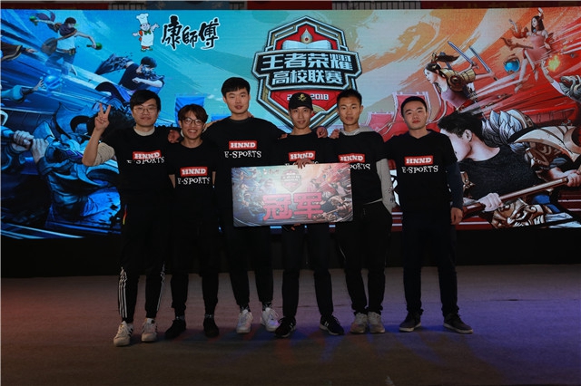 單靠一名優 單靠一名優