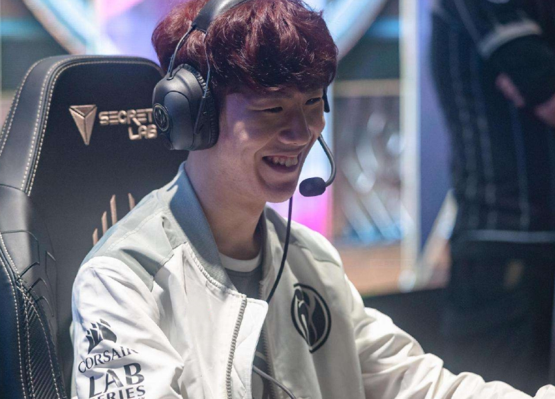 高校社团合 高校社团合