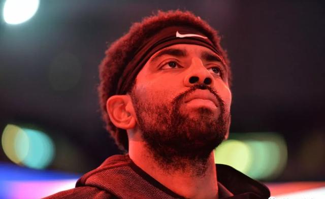 落桌的回声 落桌的回声