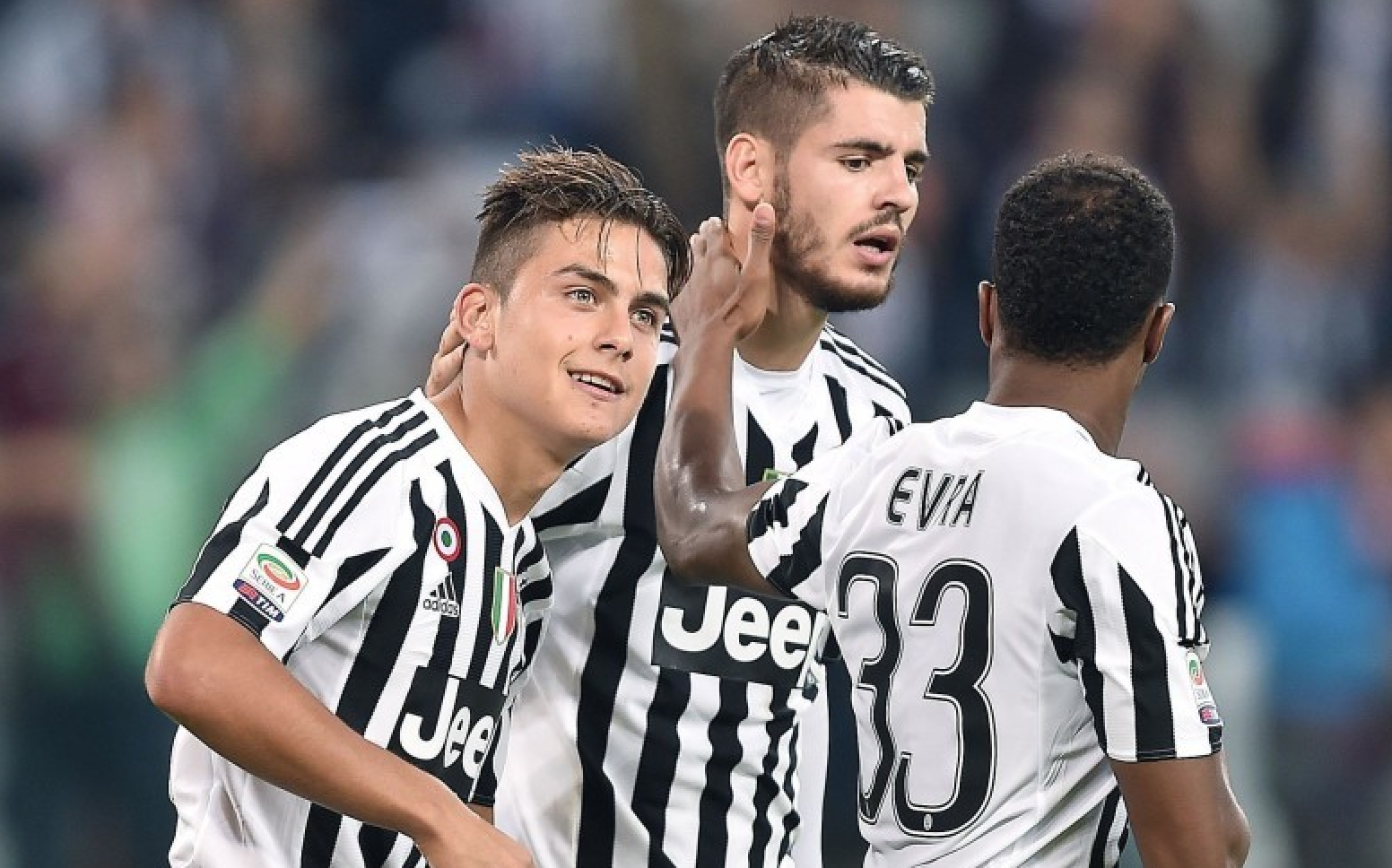 他的表现并 他的表现并